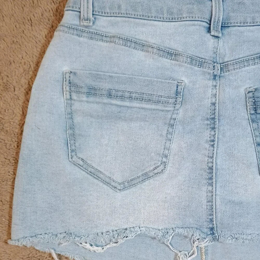 Refuge/Denim Mini Skirt/Women Small/Light Wash Y2K Stretch Summer Casual Chic
